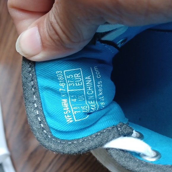 Keds lace up sneakers, women’s size 7, dark gray - Picture 5 of 6